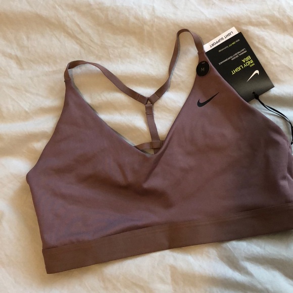 maroon nike sports bra